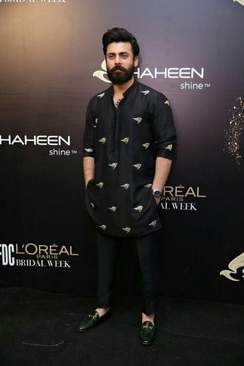 BLACK CELEBRITY MEN'S DESIGNER EMBROIDERY KURTA ONLY