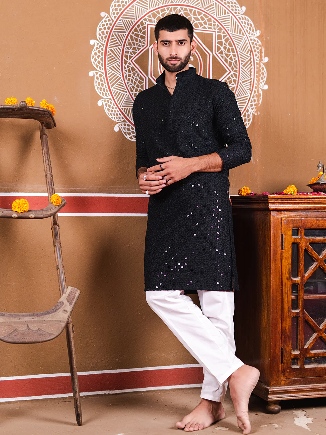 Black Men's Kurta With Mirror Sequence Multi Work