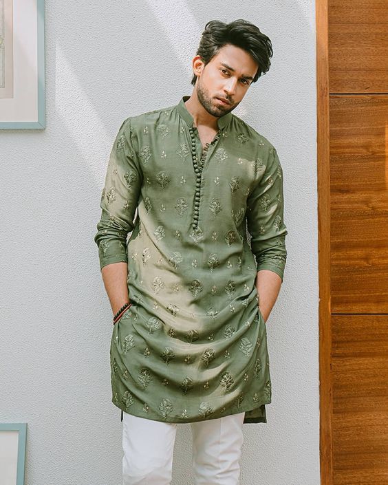 CELEBRITY MEN'S DESIGNER EMBRODRY GREEN KURTA ONLY